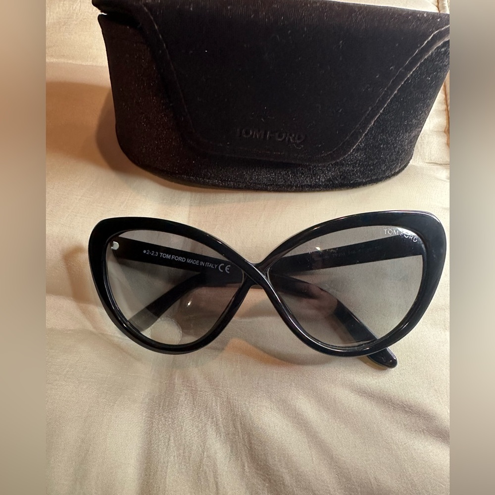 Tom Ford Madison Sunglasses